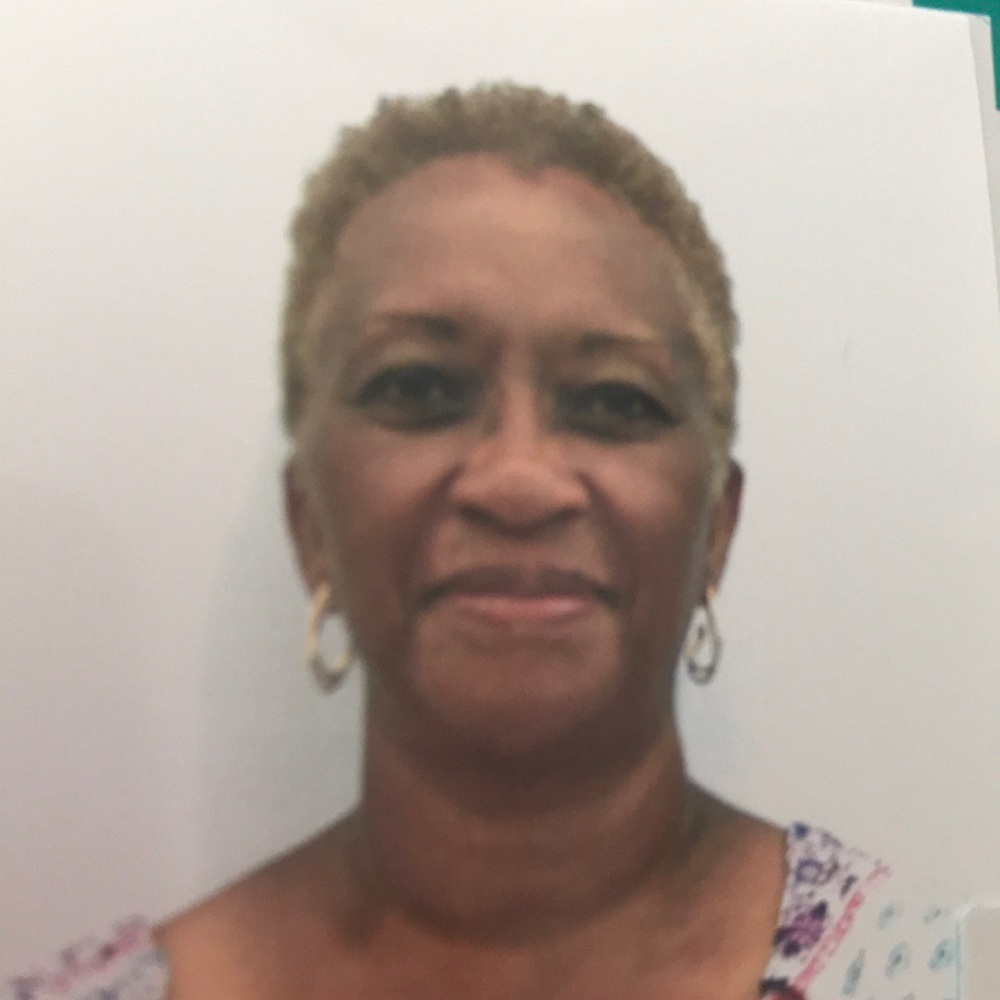 Meet your Posher, Petrind